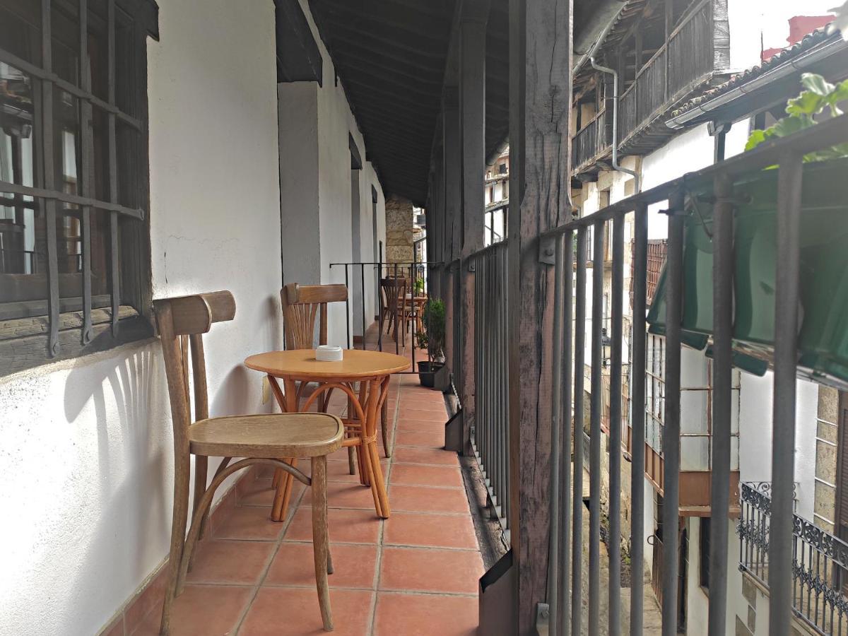 Posada de Candelario Exterior foto